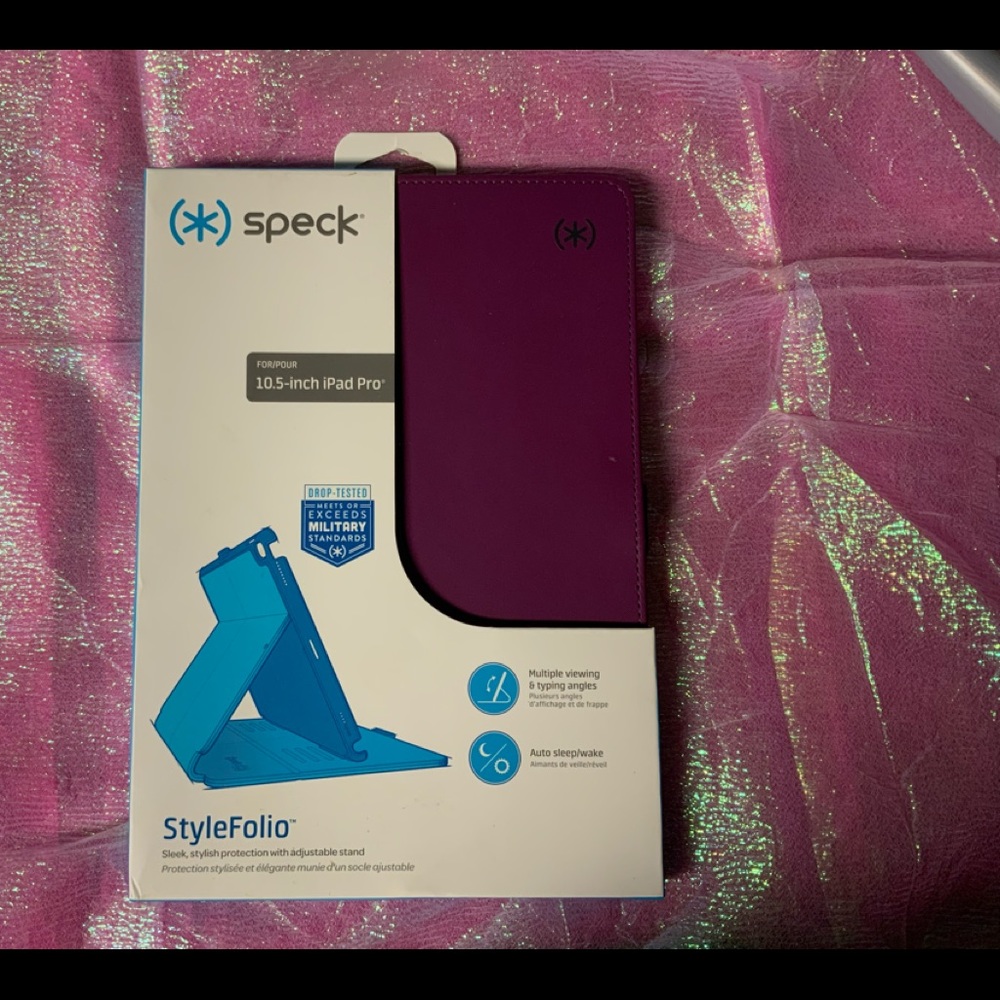 NWT SPECK Style Folio 10.5 inch IPad Pro